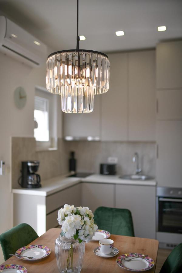 Modern Holiday Apartment "Libra" With Swimming Pool Posedarje Exterior photo